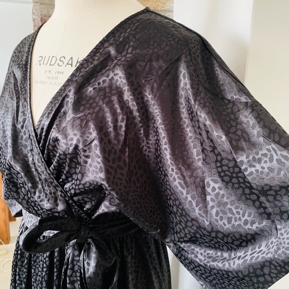 BALTIC BORN | XS | Black Savannah Print Kimono Maxi - Picture 6 of 10